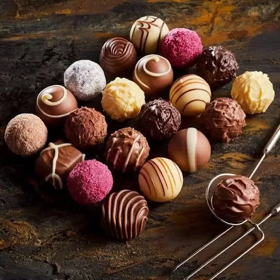 Fruit Chocolate Box Karachi
